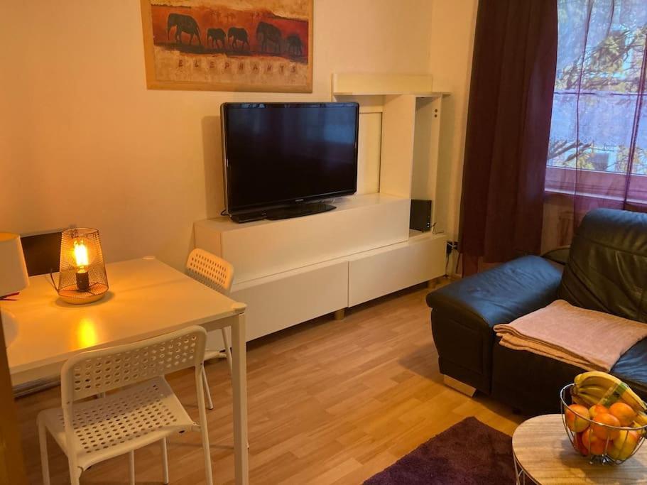 Toll Apartment Am Rhein Netflix Internet 1000 Mbits, Free Parking Duisburg Exterior foto
