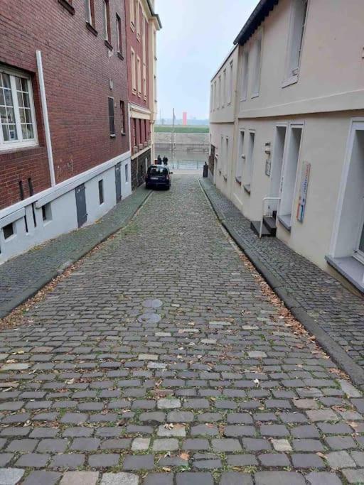 Toll Apartment Am Rhein Netflix Internet 1000 Mbits, Free Parking Duisburg Exterior foto